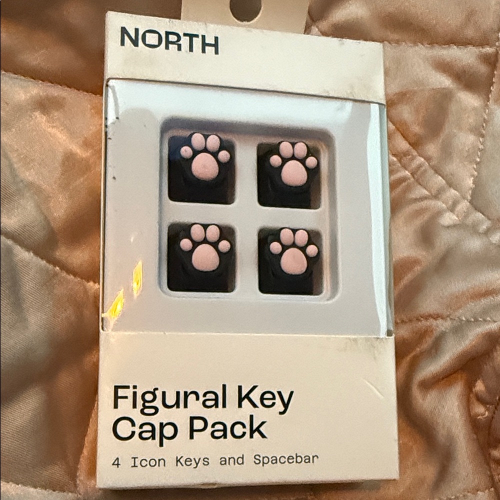 North Figural Key Cap Pack with Pink Paw Design